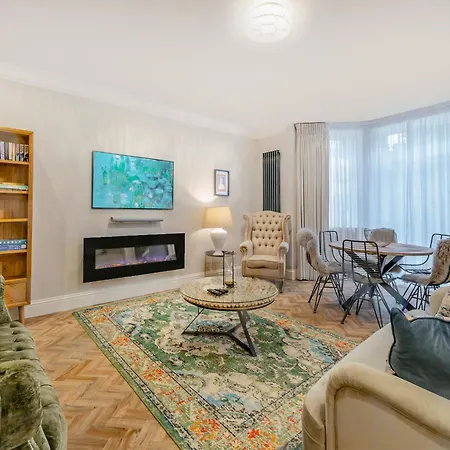 Derwent House - Everley - Uk46785 سكرابورو