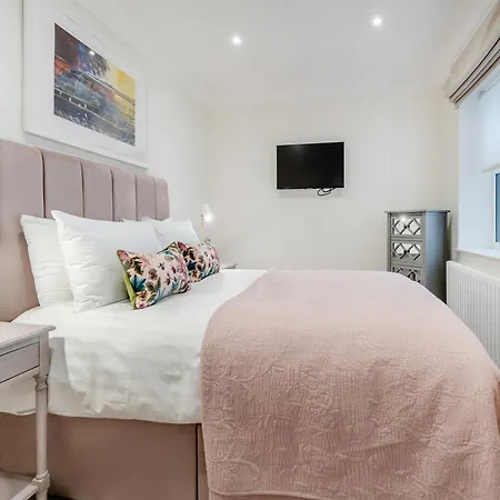 Derwent House - Everley - Uk46785 * Scarborough